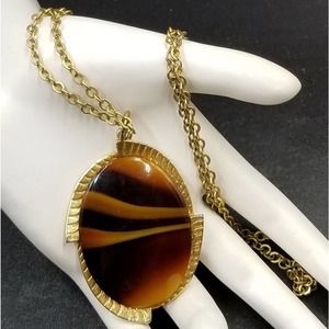Vintage Sarah Coventry CARAMELTONE Necklace 1973 E509